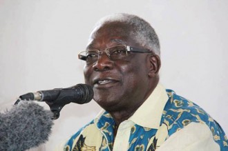 Koacinaute Côte d'Ivoire : Djédjé Mady fait du nettoyage par le vide pour Konan Banny